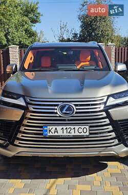 Внедорожник / Кроссовер Lexus LX 2023 в 