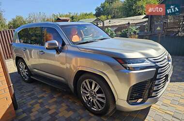 Внедорожник / Кроссовер Lexus LX 2023 в 