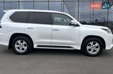 Позашляховик / Кросовер Lexus LX 2017 в 