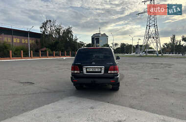 Внедорожник / Кроссовер Lexus LX 2005 в 