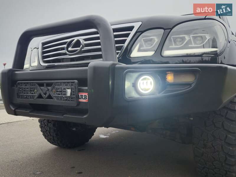 Позашляховик / Кросовер Lexus LX 2001 в Надвірній