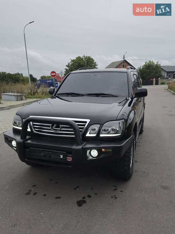 Позашляховик / Кросовер Lexus LX 2001 в Надвірній