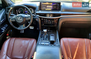 Позашляховик / Кросовер Lexus LX 2019 в 