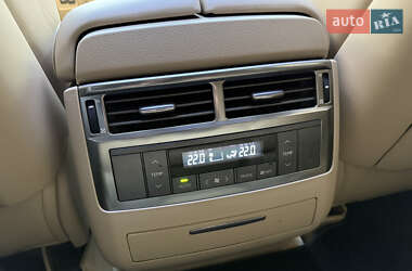 Внедорожник / Кроссовер Lexus LX 2008 в 