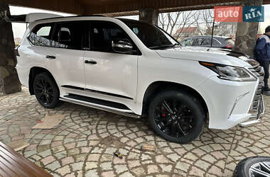 Позашляховик / Кросовер Lexus LX 2017 в 