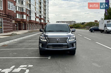 Внедорожник / Кроссовер Lexus LX 2014 в 