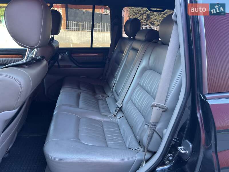 Внедорожник / Кроссовер Lexus LX 2005 в Кропивницком