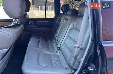 Позашляховик / Кросовер Lexus LX 2005 в 