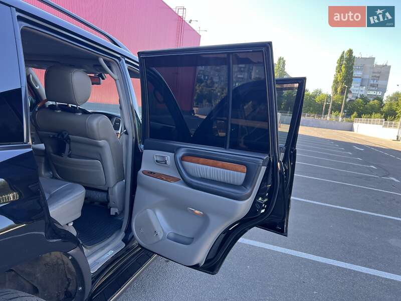 Внедорожник / Кроссовер Lexus LX 2005 в Кропивницком