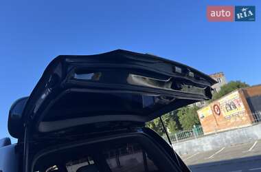 Позашляховик / Кросовер Lexus LX 2005 в 