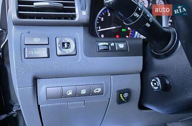 Внедорожник / Кроссовер Lexus LX 2009 в 