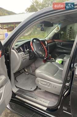 Позашляховик / Кросовер Lexus LX 2008 в 