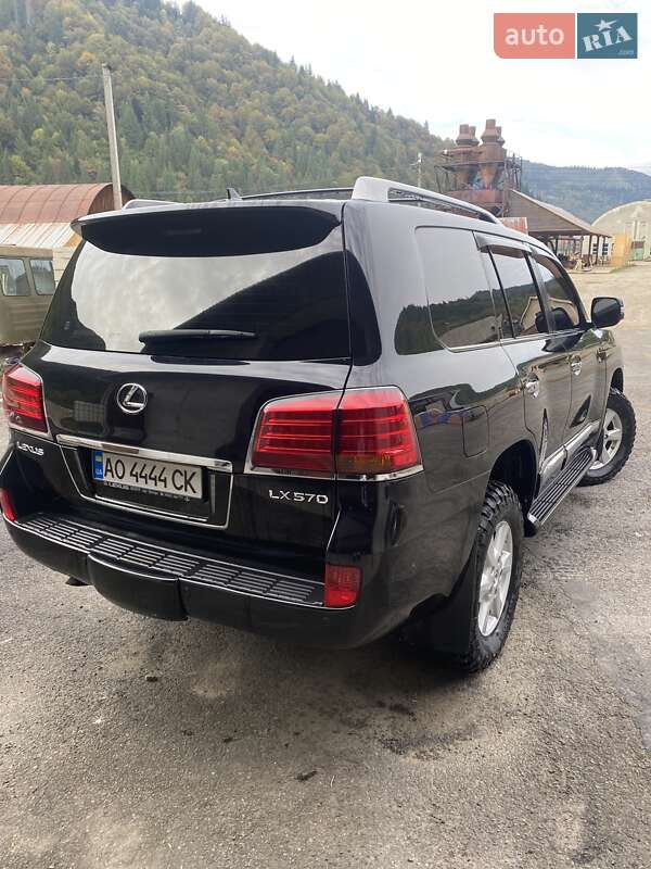Внедорожник / Кроссовер Lexus LX 2008 в Тячеве