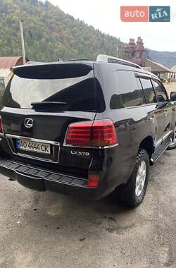 Позашляховик / Кросовер Lexus LX 2008 в 