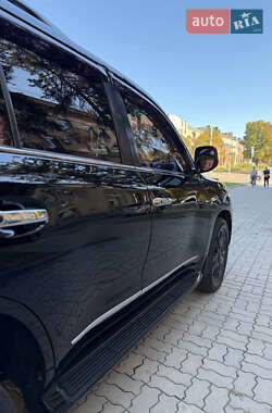 Позашляховик / Кросовер Lexus LX 2008 в 