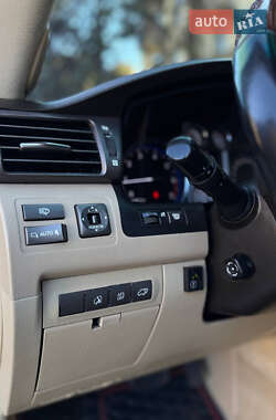 Позашляховик / Кросовер Lexus LX 2008 в 