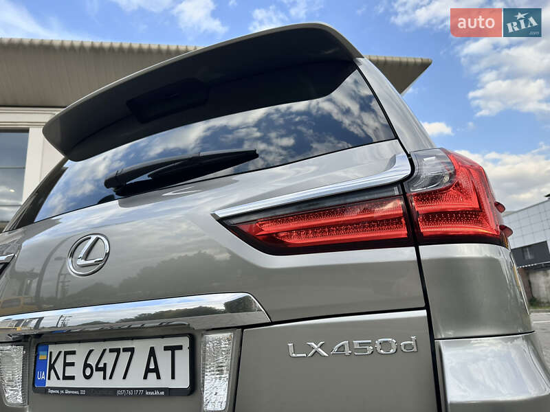 Позашляховик / Кросовер Lexus LX 2016 в Дніпрі фото 48 Позашляховик / Кросовер Lexus LX 2016 в Дніпрі