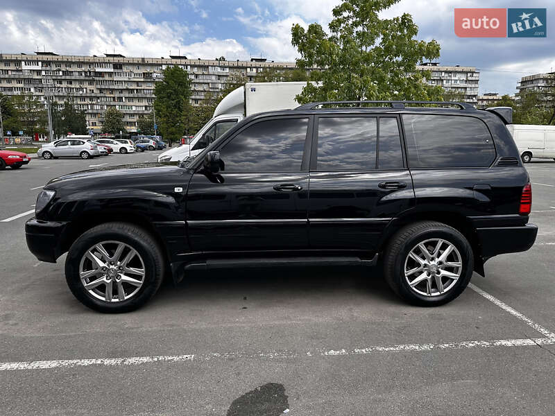 Позашляховик / Кросовер Lexus LX 2005 в Києві