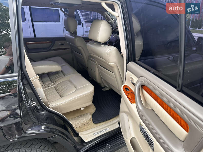 Позашляховик / Кросовер Lexus LX 2005 в Києві