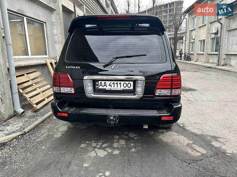 Позашляховик / Кросовер Lexus LX 2005 в Києві