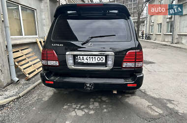 Позашляховик / Кросовер Lexus LX 2005 в 