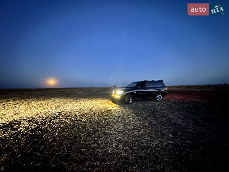 Позашляховик / Кросовер Lexus LX 2005 в Києві