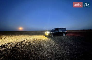 Позашляховик / Кросовер Lexus LX 2005 в 
