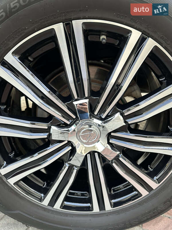 Позашляховик / Кросовер Lexus LX 2016 в Дніпрі фото 71 Позашляховик / Кросовер Lexus LX 2016 в Дніпрі