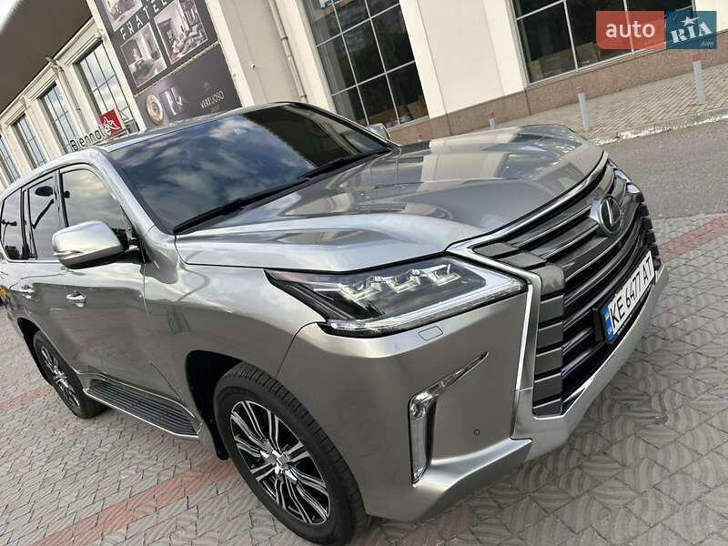 Позашляховик / Кросовер Lexus LX 2016 в Дніпрі фото 33 Позашляховик / Кросовер Lexus LX 2016 в Дніпрі
