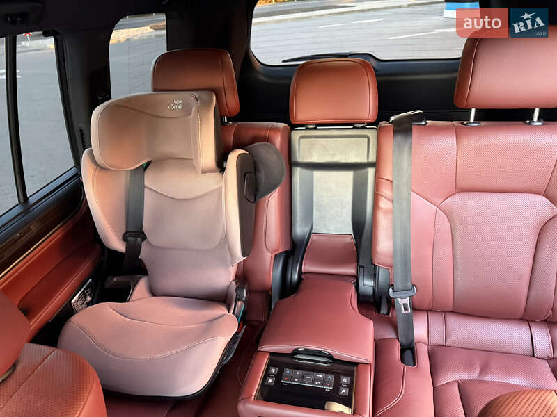 Позашляховик / Кросовер Lexus LX 2020 в Києві