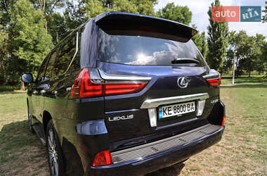 Внедорожник / Кроссовер Lexus LX 2016 в 