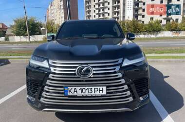 Внедорожник / Кроссовер Lexus LX 2022 в 