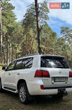 Позашляховик / Кросовер Lexus LX 2008 в 