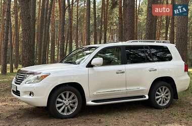 Внедорожник / Кроссовер Lexus LX 2008 в Киеве