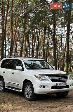 Позашляховик / Кросовер Lexus LX 2008 в 