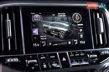 Позашляховик / Кросовер Lexus LX 2024 в 