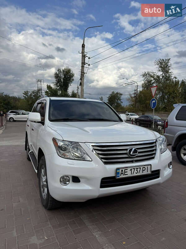 Внедорожник / Кроссовер Lexus LX 2008 в Кривом Роге