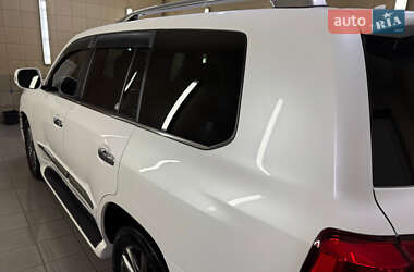 Позашляховик / Кросовер Lexus LX 2012 в 