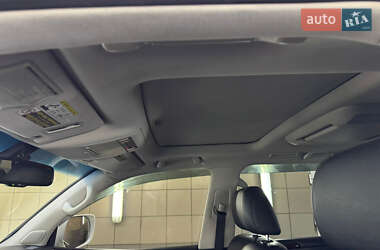 Позашляховик / Кросовер Lexus LX 2012 в 