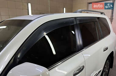 Позашляховик / Кросовер Lexus LX 2012 в 