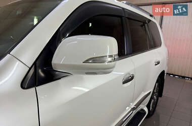 Позашляховик / Кросовер Lexus LX 2012 в 