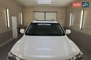 Позашляховик / Кросовер Lexus LX 2012 в 