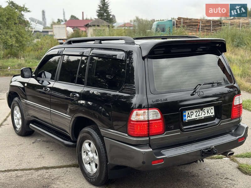 Внедорожник / Кроссовер Lexus LX 2002 в Надворной