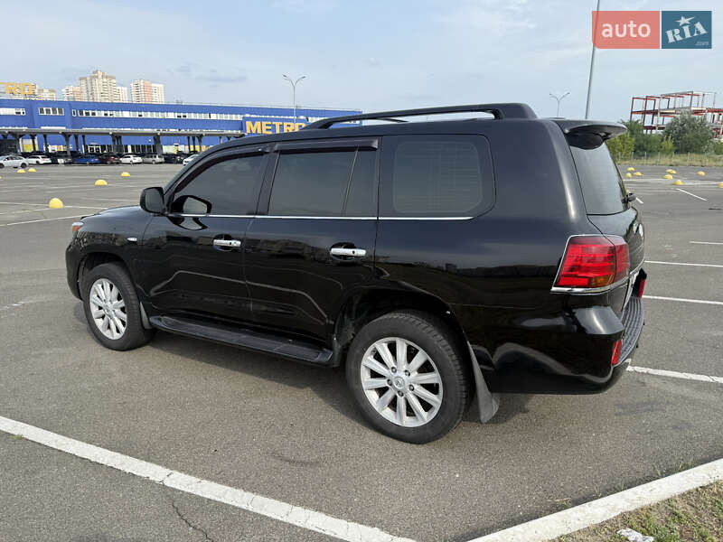 Позашляховик / Кросовер Lexus LX 2008 в Києві