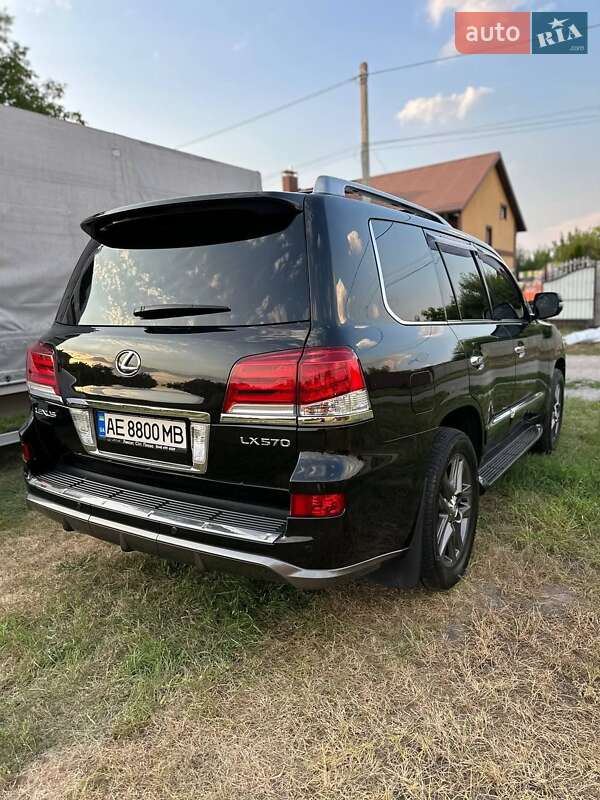 Внедорожник / Кроссовер Lexus LX 2013 в Днепре