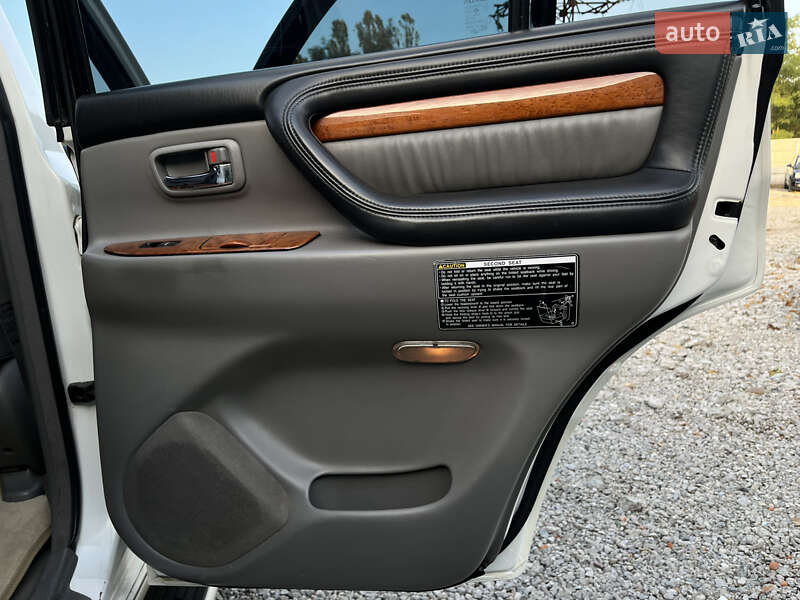Внедорожник / Кроссовер Lexus LX 2006 в Харькове