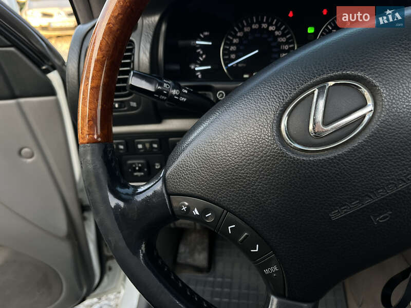 Внедорожник / Кроссовер Lexus LX 2006 в Харькове