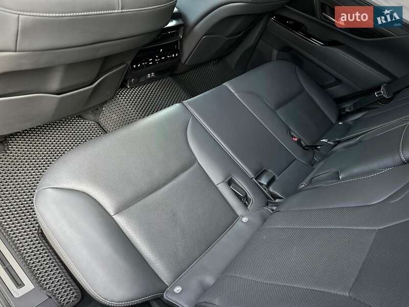 Внедорожник / Кроссовер Lexus LX 2022 в Киеве