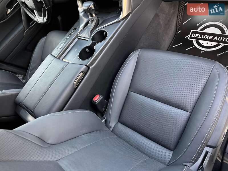 Внедорожник / Кроссовер Lexus LX 2022 в Киеве