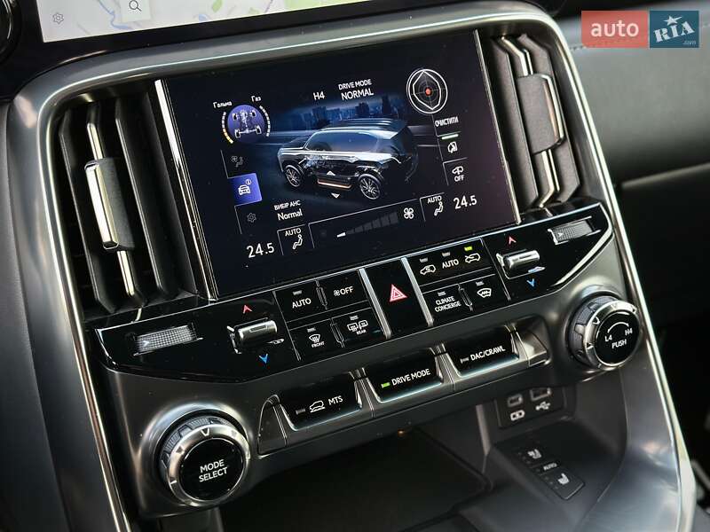 Внедорожник / Кроссовер Lexus LX 2022 в Киеве